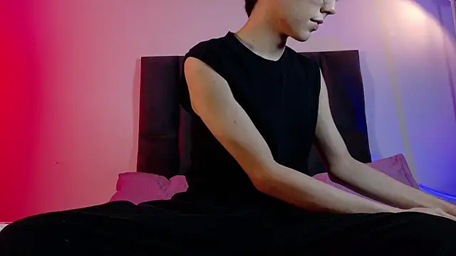 lui x dust online show from April 30, 2026, 3:57 am