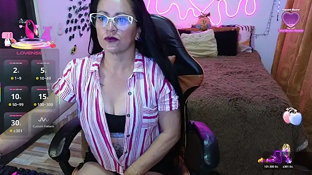 Snapshot of Kekacam chatting on June 14, 2026, 2:35 am Kekacam online show from June 14, 2026, 2:35 am
