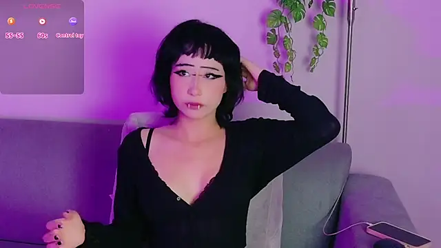 Bel Vamp online show from March 18, 2026, 4:37 am