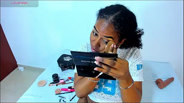 Snapshot of TAYRA_CASTLE chatting on July 28, 2026, 8:52 pm TAYRA CASTLE online show from July 28, 2026, 8:52 pm