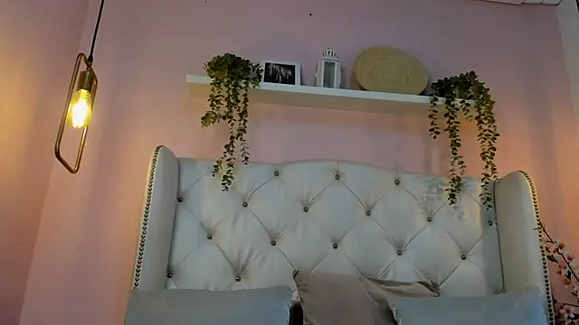Snapshot of KarinaaCoxx chatting on May 17, 2026, 1:07 pm KarinaaCoxx online show from May 17, 2026, 1:07 pm