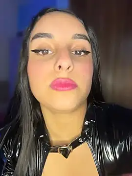 Snapshot of Paulha__miller chatting on April 20, 2026, 9:16 pm Paulha miller online show from April 20, 2026, 9:16 pm