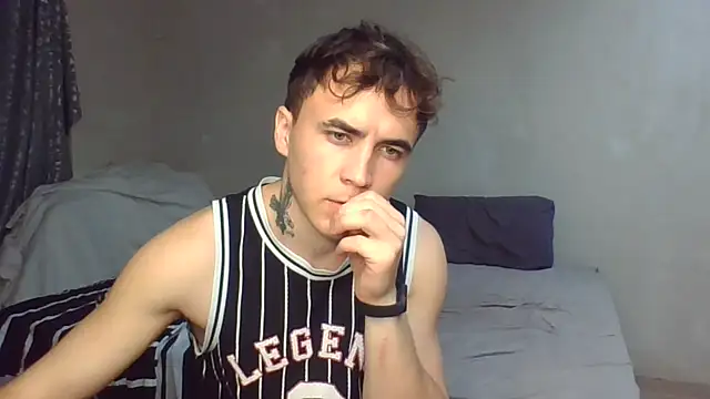 Snapshot of Denis_sport chatting on May 25, 2026, 5:41 pm Denis sport online show from May 25, 2026, 5:41 pm