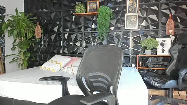 Snapshot of Jeremy_wallker chatting on July 18, 2026, 6:12 pm Jeremy wallker online show from July 18, 2026, 6:12 pm