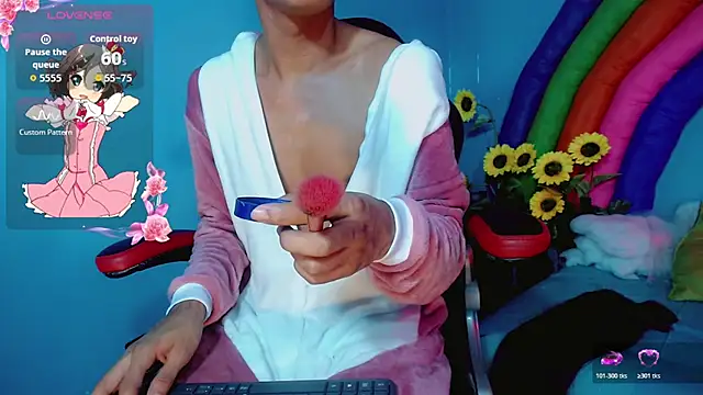 Snapshot of Alondra_Wile chatting on July 10, 2026, 7:27 pm Alondra Wile online show from July 10, 2026, 7:27 pm
