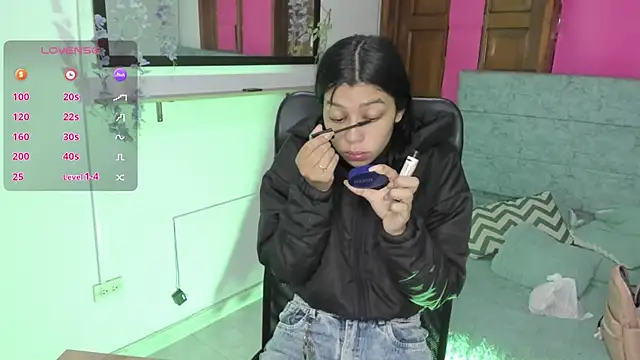 Snapshot of Aysha_winxs chatting on May 28, 2026, 3:26 am Aysha winxs online show from May 28, 2026, 3:26 am