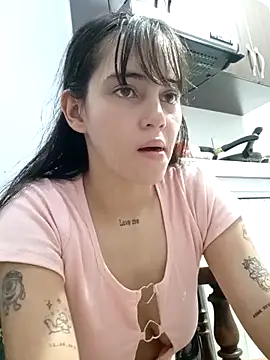 sara cute so online show from April 28, 2026, 11:21 pm