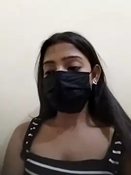 Snapshot of Miss__hotty chatting on April 3, 2026, 4:21 am Miss hotty online show from April 3, 2026, 4:21 am