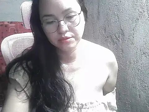 wildchinita00 online show from June 14, 2026, 7:38 pm