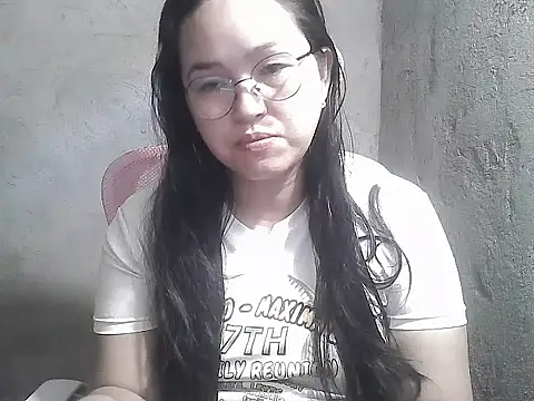 Snapshot of wildchinita00 chatting on June 25, 2026, 8:30 am wildchinita00 online show from June 25, 2026, 8:30 am