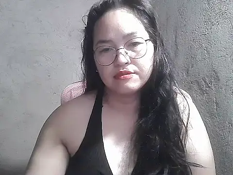 Snapshot of wildchinita00 chatting on June 25, 2026, 8:35 pm wildchinita00 online show from June 25, 2026, 8:35 pm