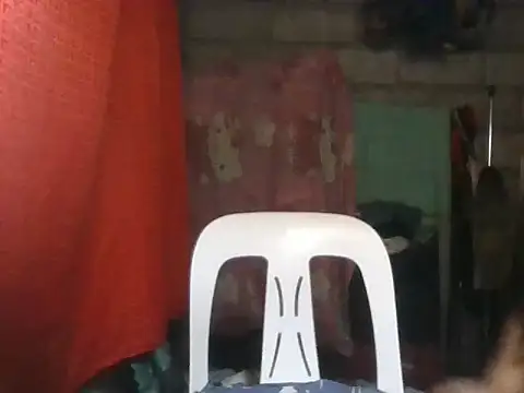 lovelypinay00 online show from July 11, 2026, 1:03 pm