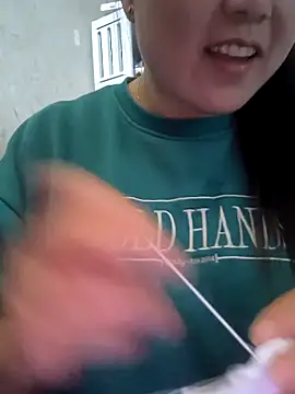 MayEva ly online show from March 5, 2026, 1:45 am