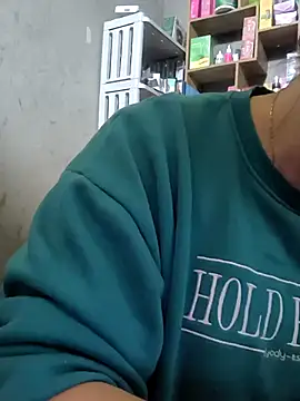 MayEva ly online show from March 6, 2026, 1:46 am