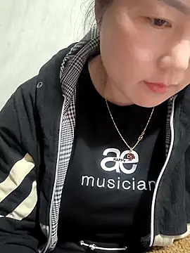 MayEva ly online show from March 10, 2026, 1:54 am