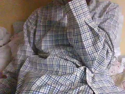 Snapshot of sub_slave_indi chatting on January 15, 2025, 10:38 am sub slave indi online show from January 15, 2025, 10:38 am