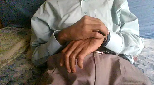 Snapshot of sub_slave_indi chatting on March 12, 2025, 12:04 pm sub slave indi online show from March 12, 2025, 12:04 pm