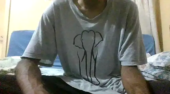 Snapshot of sub_slave_indi chatting on March 22, 2025, 1:43 am sub slave indi online show from March 22, 2025, 1:43 am