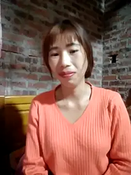 Vycute9900 online show from March 4, 2026, 9:32 pm