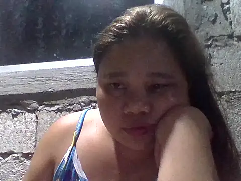 Snapshot of sweetlyn31 chatting on July 13, 2026, 1:58 pm sweetlyn31 online show from July 13, 2026, 1:58 pm