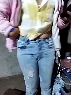 ngocbao11 online show from March 7, 2026, 1:24 am