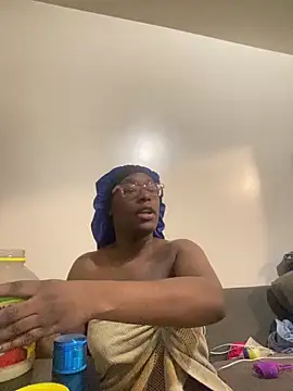 Sinfulwaterfalls online show from March 12, 2026, 4:24 pm