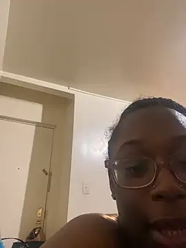 Sinfulwaterfalls online show from April 1, 2026, 9:34 pm