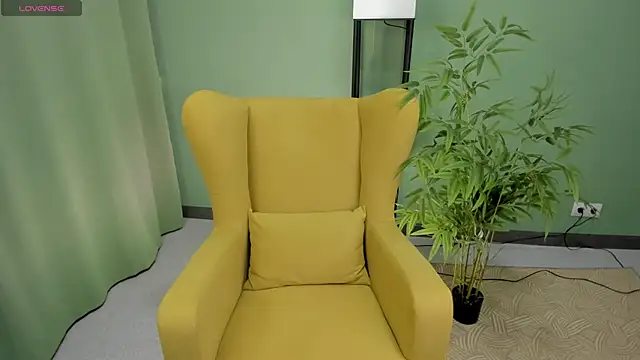 taticamomile online show from March 5, 2026, 4:08 am