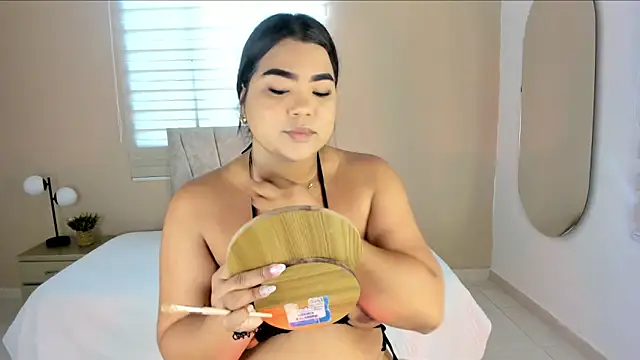 Shelsy joys online show from April 24, 2026, 1:02 pm