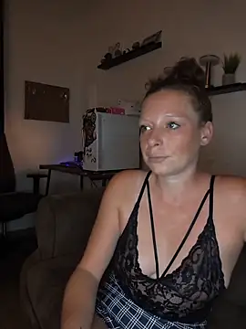 ZaramourXMrX online show from May 29, 2026, 8:40 pm