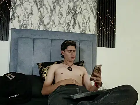 Damnian xx online show from March 10, 2026, 6:57 pm