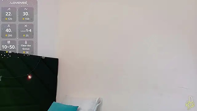 curvybuffgirllll online show from July 25, 2026, 7:22 pm