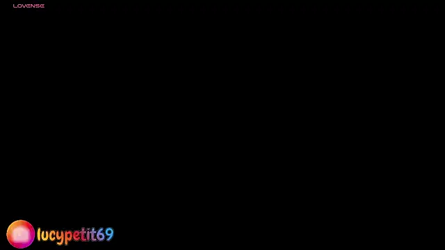 Snapshot of lucy_blush chatting on July 29, 2026, 12:47 pm lucy blush online show from July 29, 2026, 12:47 pm
