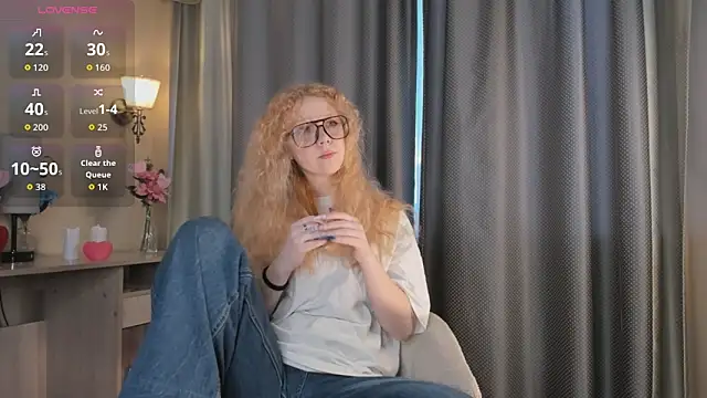 AmalElway online show from March 10, 2026, 11:04 am