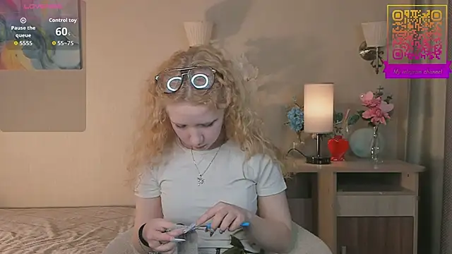 AmalElway online show from March 14, 2026, 11:04 am