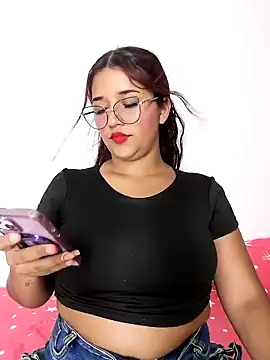 candy-leyton online show from March 12, 2026, 8:59 pm