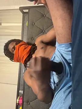 kiddzz online show from September 26, 2025, 7:45 am