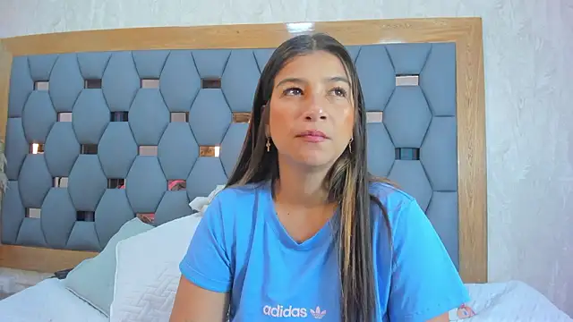 Snapshot of yayi_sm chatting on March 9, 2026, 11:36 am yayi sm online show from March 9, 2026, 11:36 am