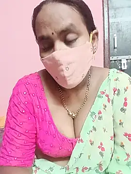 Snapshot of keerthy_telugu chatting on July 24, 2026, 6:28 pm keerthy telugu online show from July 24, 2026, 6:28 pm