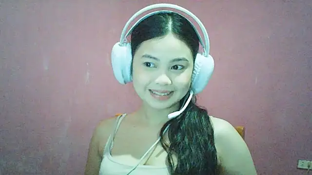 Snapshot of DessertFlower chatting on May 28, 2026, 3:15 am DessertFlower online show from May 28, 2026, 3:15 am
