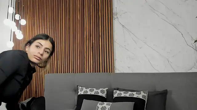 Snapshot of Amara_Velvet_ chatting on July 9, 2026, 9:52 pm Amara Velvet online show from July 9, 2026, 9:52 pm
