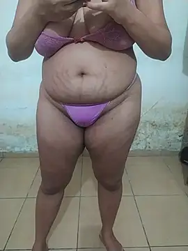 Syila10 online show from June 29, 2026, 1:11 pm