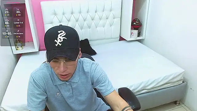 masterboyx online show from March 12, 2026, 5:24 am