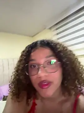 KendyLove  online show from July 7, 2026, 8:18 am