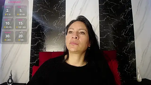 SofiaMoreno  online show from May 4, 2026, 2:13 pm