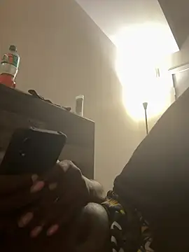 Snapshot of makeherfeelg chatting on February 23, 2026, 6:00 am makeherfeelg online show from February 23, 2026, 6:00 am