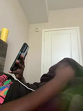 Snapshot of makeherfeelg chatting on March 24, 2026, 1:27 pm makeherfeelg online show from March 24, 2026, 1:27 pm