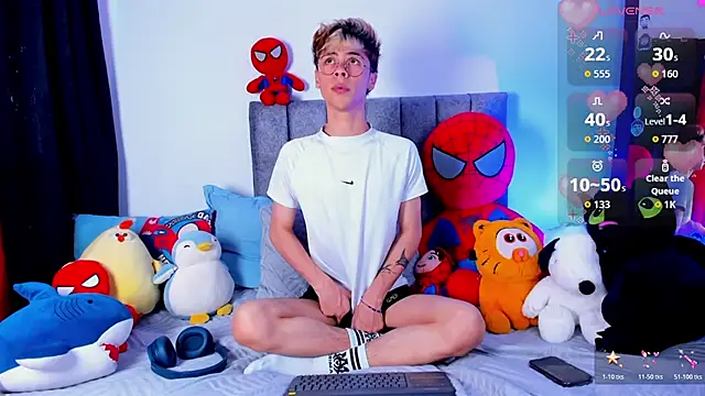 Callum 777 online show from April 22, 2026, 5:14 pm