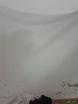 kieuqueen92 online show from March 17, 2026, 2:42 pm