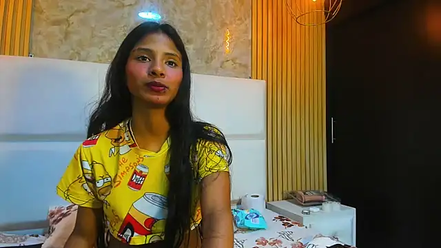 Juna Hyl online show from March 13, 2026, 5:14 am